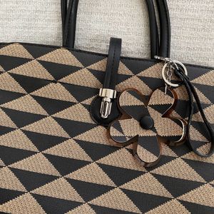 Geometric Rhombus Bag