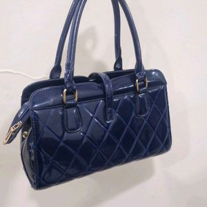 NAVY BLUE HANDBAG 👜