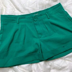 Brand New Green Shorts 💚