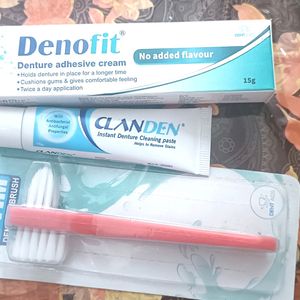 Denture Cleaning And Holding Kit