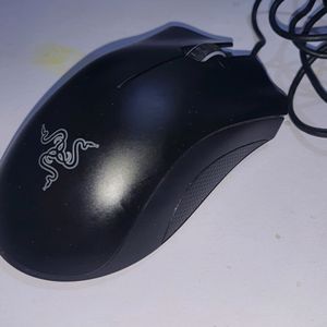 Razer DeathAdder Essential Wired Gaming Mouse