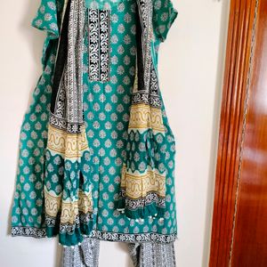 Green Kurta Set