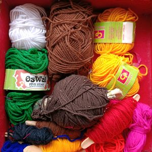 Wool Combo Of 7-8 Colors