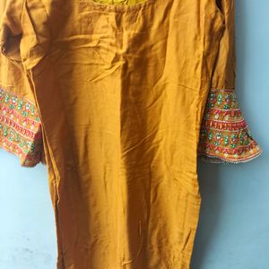 Mustard Kurti