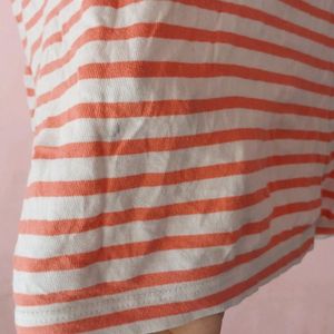 Slim white and red strip t shirt