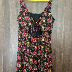 Styled Back Multicolour Sleeveless Frock