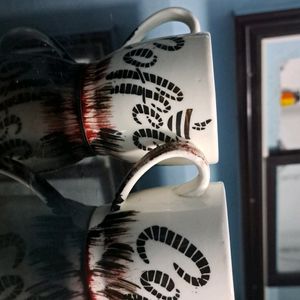 2 Tea Cups
