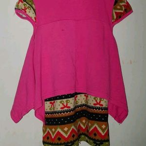 Want Sell This Combo Of Pink Tshirt N Pent