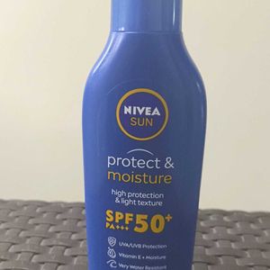 NIVEA SUN Protect and Moisture 125ml SPF 50 Advanc