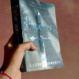 💜 POWERLESS 💜 by Lauren Roberts paperback