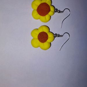 Sunflower 🌻 Earrings