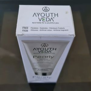 AYOUTHVEDA - PEARLY WHITE FACEWASH