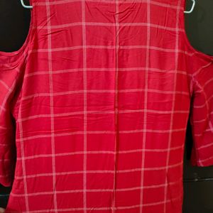 Gerua- Women Red Checked Straight Kurta