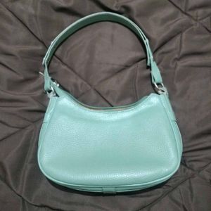 Lino Perros Green Handbag For Women