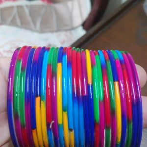 combo of girls bangles