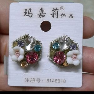 Flower and Stones Earrings