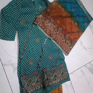 A Beautiful Straight Suit Salwar ✨