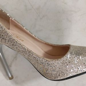 (Size- 35)Silver Stilletos