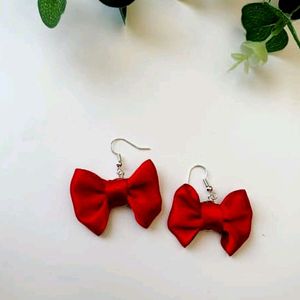 Bow Earring