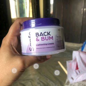 Sanfe Back And Bum Lightening Cream 🥳🥳🎉🎉💝