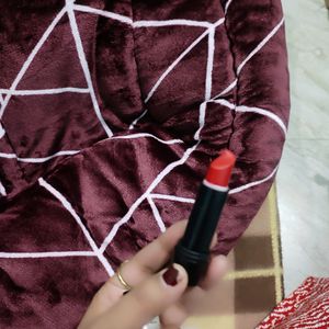 Elle 18 Color Pops Silk Lipstick- R02