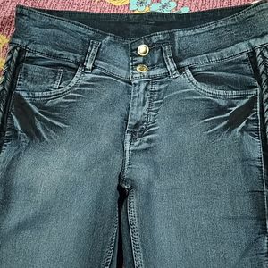 Stretchable Jeans