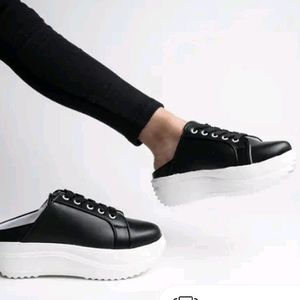 Smart Casual Sneakers