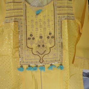 Aurelia Suit Set.  #kurti #aurelia #suit