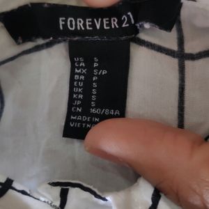 FOREVER 21 shirt