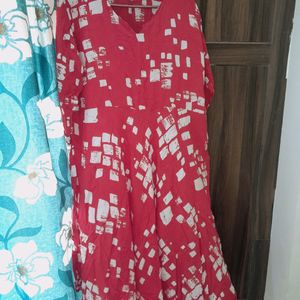 Red Colur Full Lenght Dresss