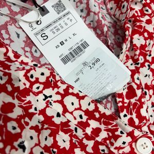 Zara Floral Dress Size - s