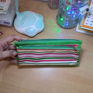 Multicolored Triple Zipper Pouch 💚