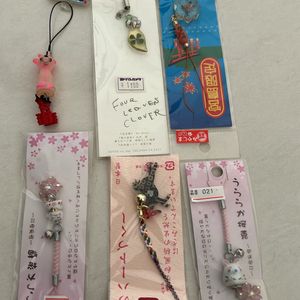 Mobile Straps Selling in a Combo