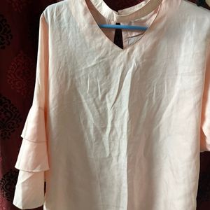 Unused Brand New Peach Top.