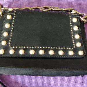 CUTE SLING BAG