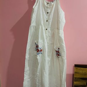 ZUDIO White Dress SCHIFFILI PRINT