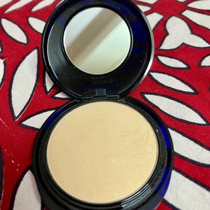 COVERGIRL Smoothers Pressed Powder Translucent Med