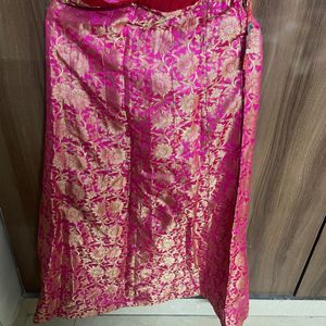 An Ethnic Pink Color Skirt With Drawstrings