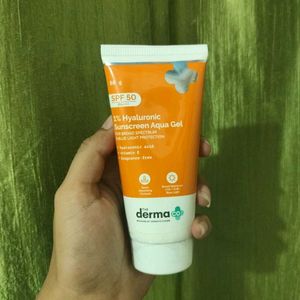 Derma Co 1% Hyaluronic Sunscreen Aqua Gel