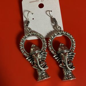 Ganesha Oxidised Earring