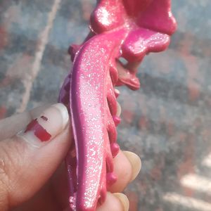 Plastic Pink Banana Claw Clip Zinc