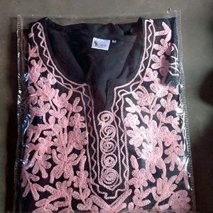 Chikenkari Lucknowi Embroidered Kurta🤑🌸