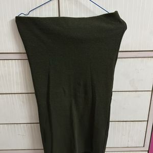 STRADIVARIUS Stretchable Olive Pencil Skirt