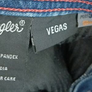 Wrangler Men Denim Blue Jeans| Waist 34 | Length 4