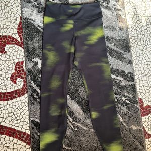 H&M Highwaisted Workout Leggings