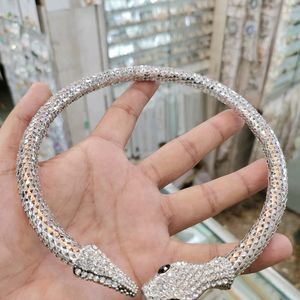 Snake Choker