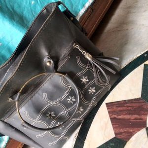 Black Purse