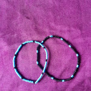 2 Matching Beaded Bracelets