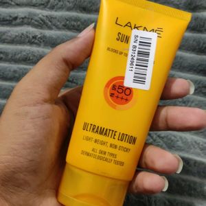 LAKME Sun Expert