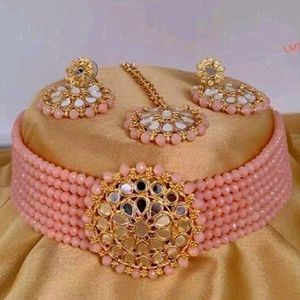 Kundan NECKLACE SET - Alloy Gold Plated Jewel Se